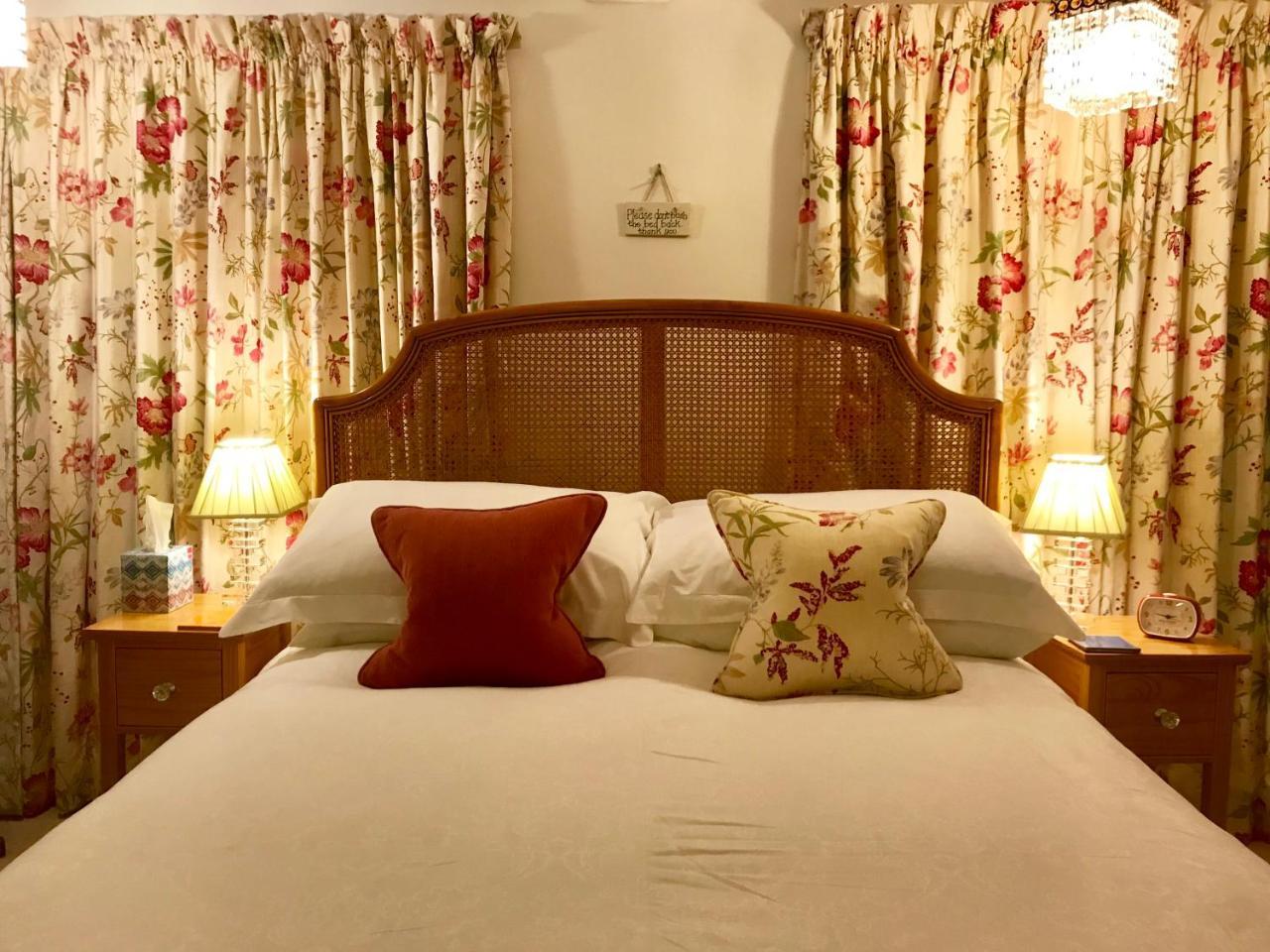 Cyntwell Guest Accommodation Padstow Exteriör bild